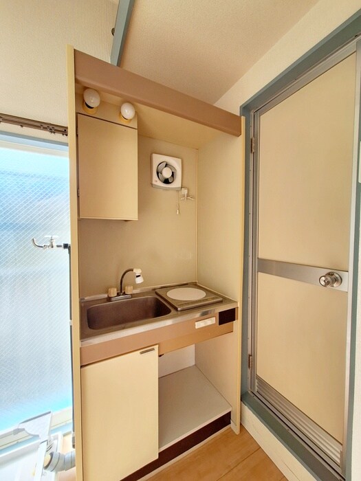 スカイコ－ポの物件内観写真