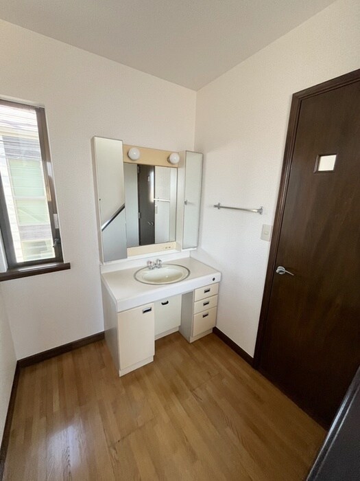 中町３丁目戸建の物件内観写真