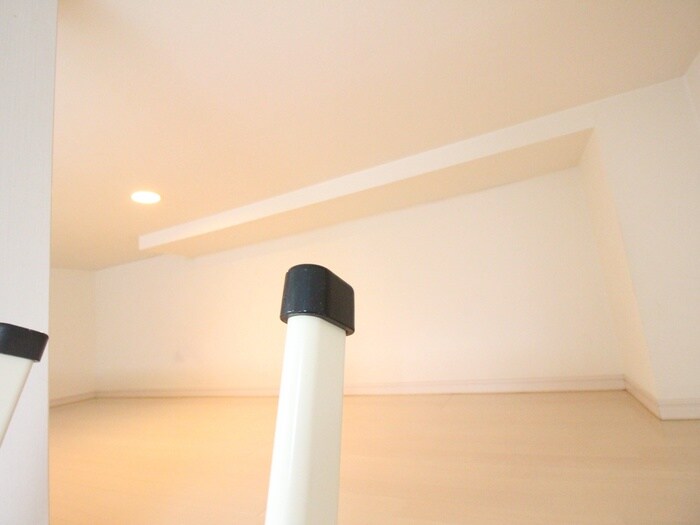 フロ－ラ共和の物件内観写真