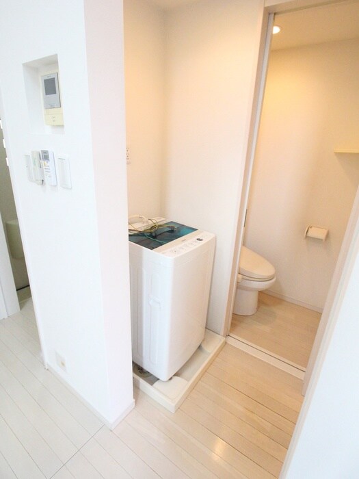 フロ－ラ共和の物件内観写真