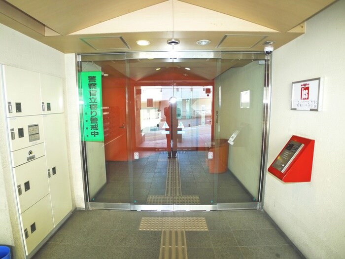 千寿ピアの物件外観写真