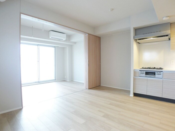 プラウドフラット上野松が谷の物件内観写真