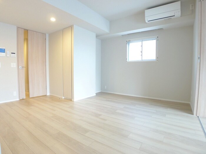 プラウドフラット上野松が谷の物件内観写真