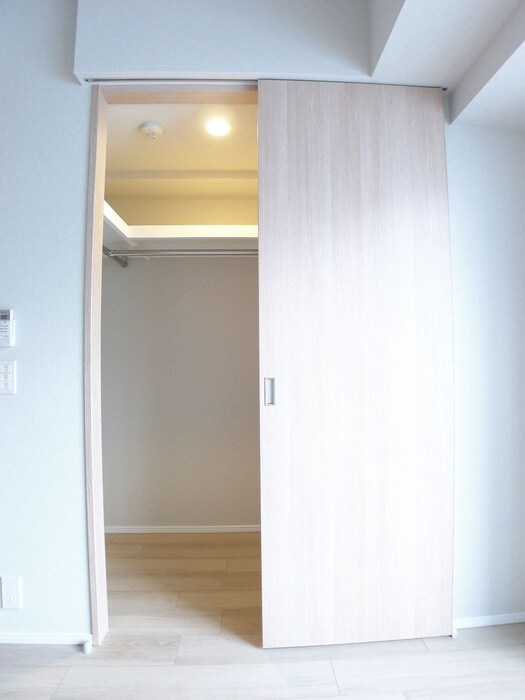 プラウドフラット上野松が谷の物件内観写真