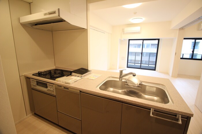 コンフォリア滝野川の物件内観写真