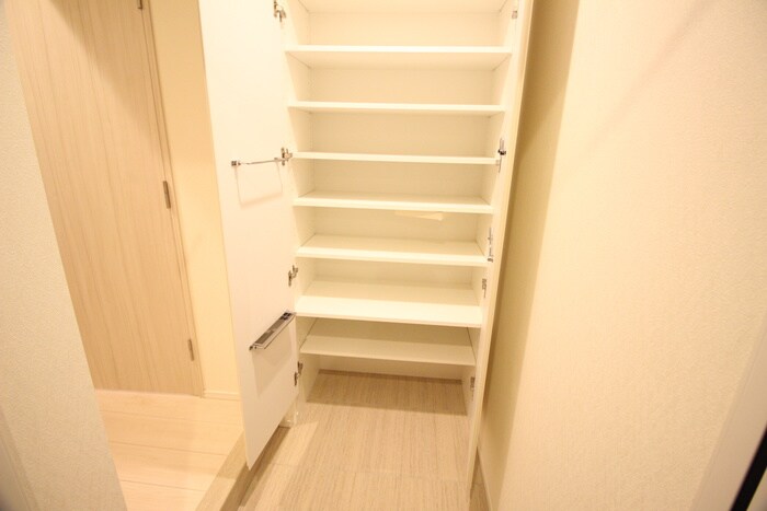 コンフォリア滝野川の物件内観写真