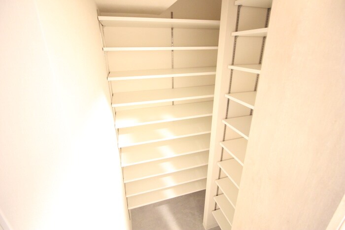 T legendaire護国寺EASTの物件内観写真