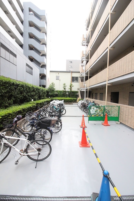 FULL　HOUSE　GAKUGEI　DAIGAKUの物件外観写真