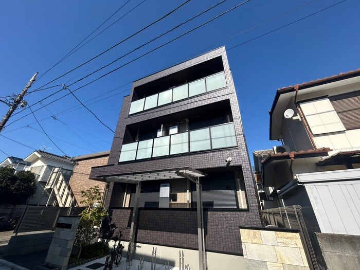 Arrivoの物件外観写真