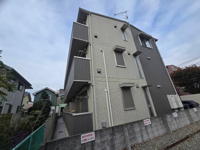 アムールの物件外観写真