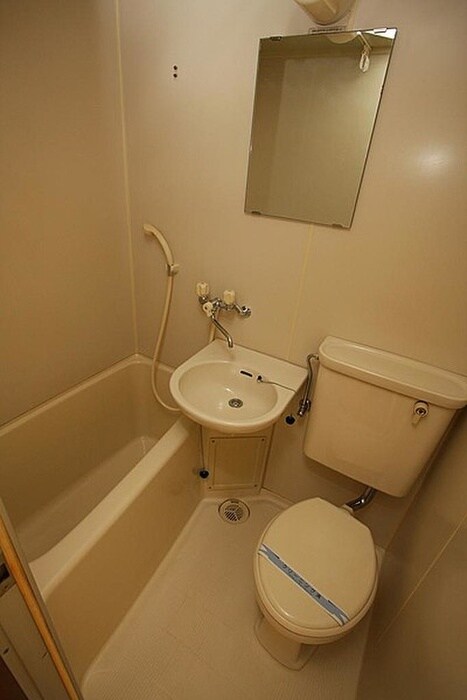 テラス・カトレアの物件内観写真