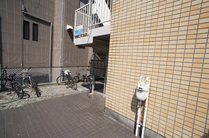 テラス・カトレアの物件外観写真