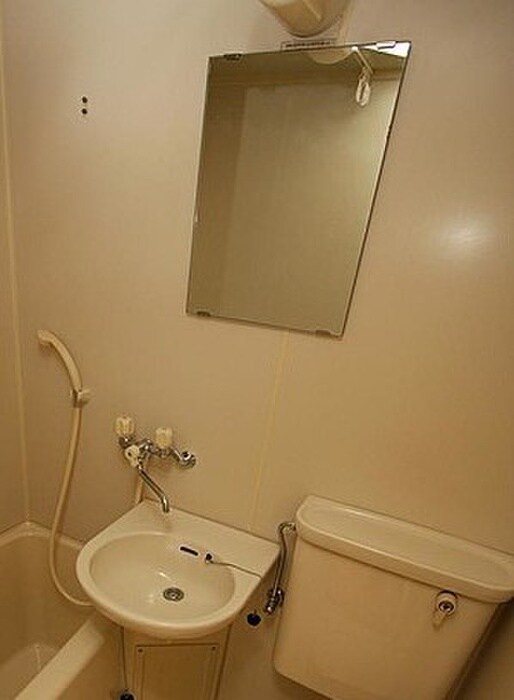 テラス・カトレアの物件内観写真