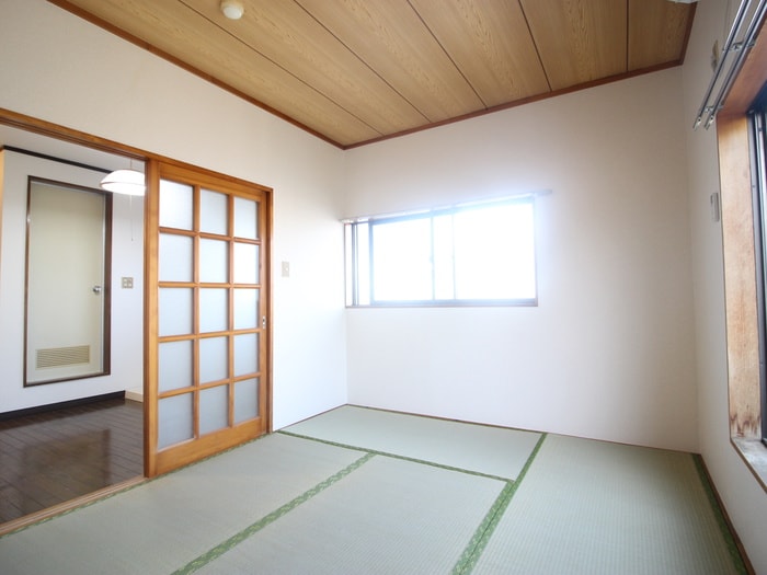 メープルハウスＡ館の物件内観写真