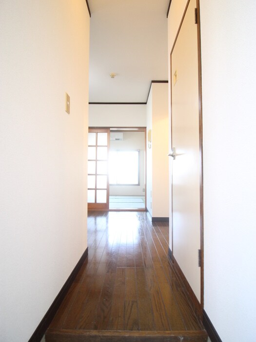 メープルハウスＡ館の物件内観写真