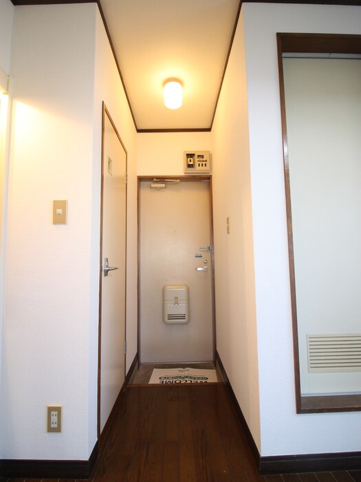 メープルハウスＡ館の物件内観写真