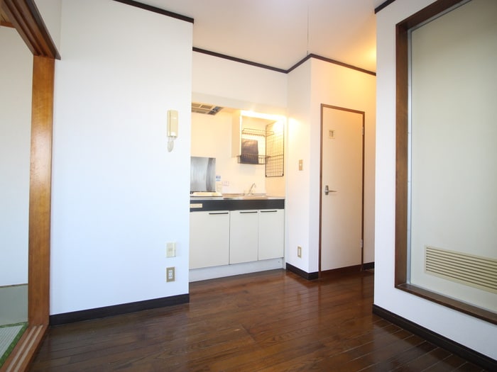 メープルハウスＡ館の物件内観写真