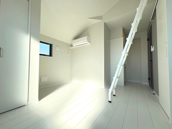 Ｗｉｎｄｗａｒｄ　Ｙａｋｏの物件内観写真