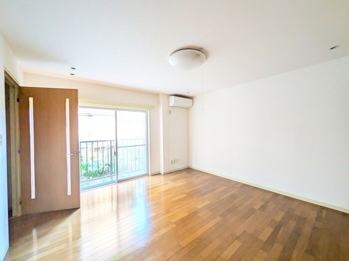 パインクラタの物件内観写真