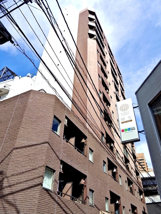 フォレシティ六本木の物件外観写真