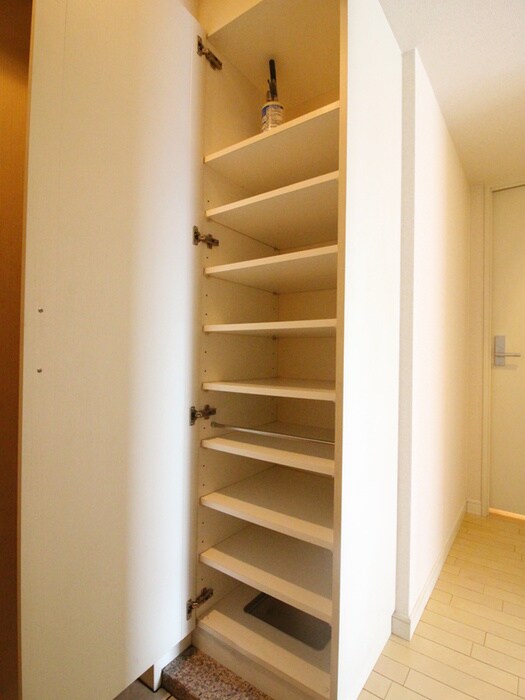 フォレシティ六本木の物件内観写真