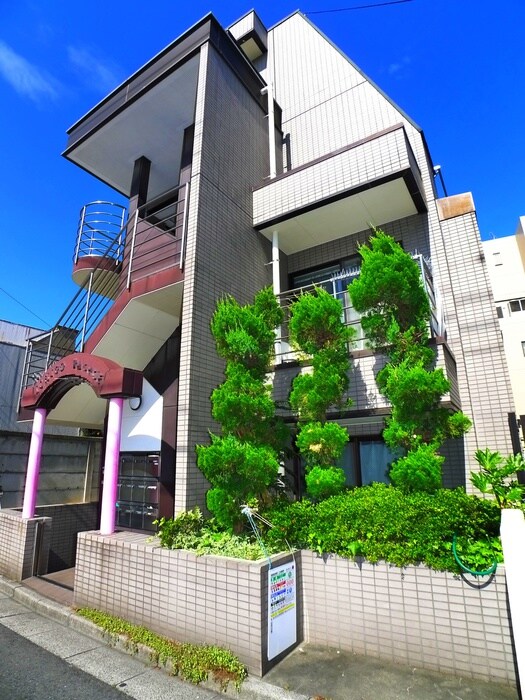 いちごパレスの物件外観写真