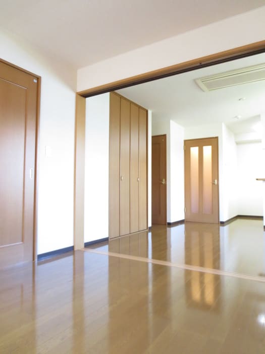 千葉イーストセブンの物件内観写真