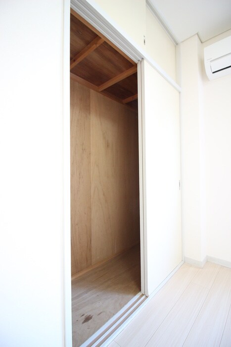 ｴｽﾃ-ﾄ山崎の物件内観写真