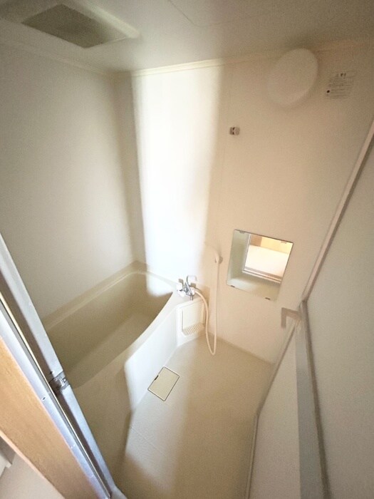 ゴ－ルドベル新川崎の物件内観写真