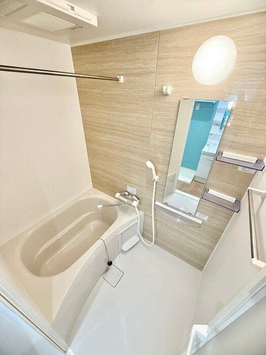 アクシ－ズ新都心の物件内観写真