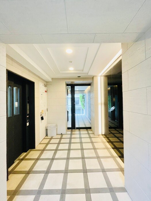 ＬＵＭＩＮＯＵＳ浅草橋駅前の物件外観写真