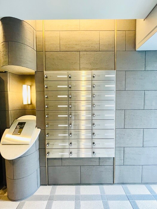 ＬＵＭＩＮＯＵＳ浅草橋駅前の物件外観写真