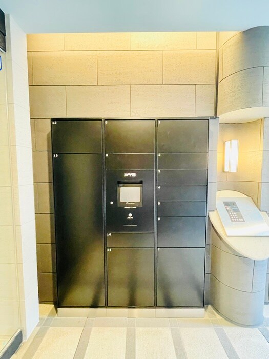 ＬＵＭＩＮＯＵＳ浅草橋駅前の物件外観写真