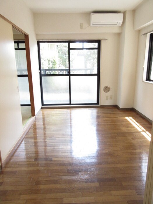 ルミエールの物件内観写真