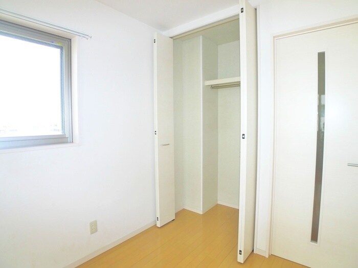 LEO弐拾六番館の物件内観写真