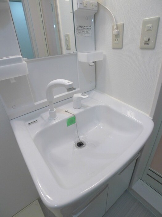 LEO弐拾六番館の物件内観写真