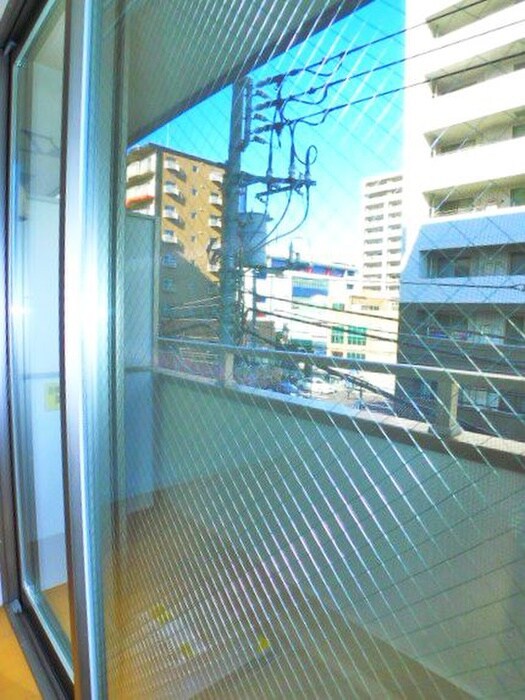 LEO弐拾六番館の物件内観写真