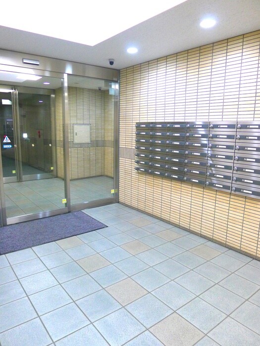 西川口グリ－ンマンションの物件外観写真