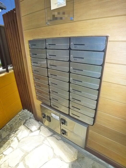 サンレジデンスの物件外観写真