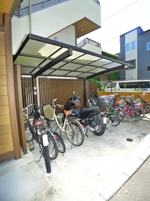 サンレジデンスの物件外観写真