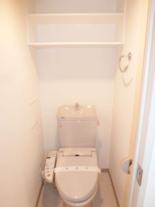 ガーラプレイス八幡山壱番館の物件内観写真