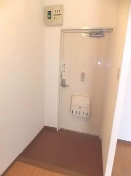 クレセント　トオヤマの物件内観写真