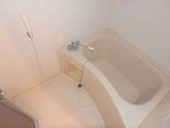 クレセント　トオヤマの物件内観写真