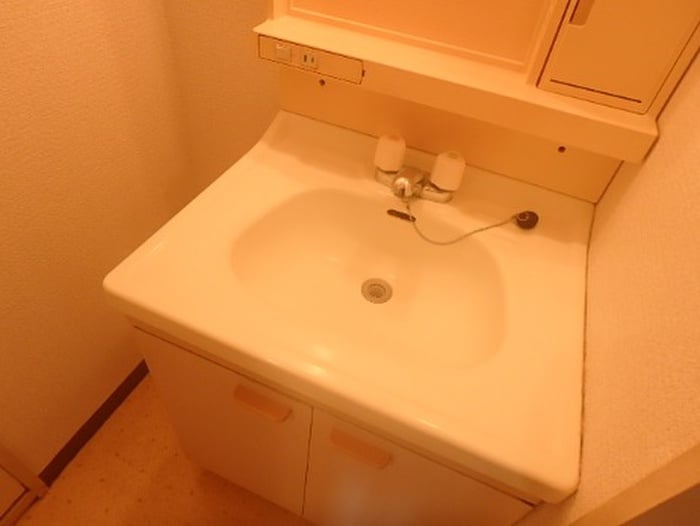 クレセント　トオヤマの物件内観写真