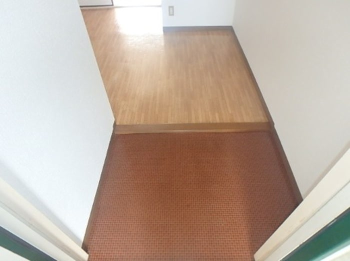 クレセント　トオヤマの物件内観写真