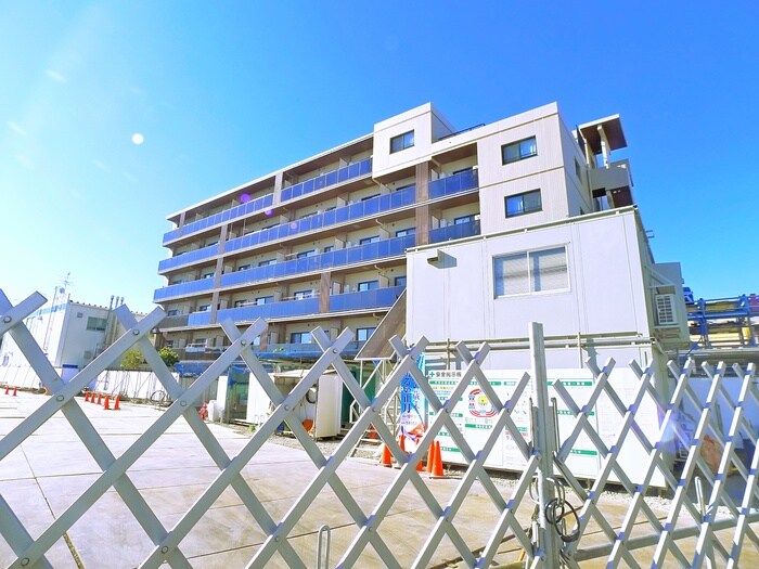 ORSUS UMEJIMAの物件外観写真