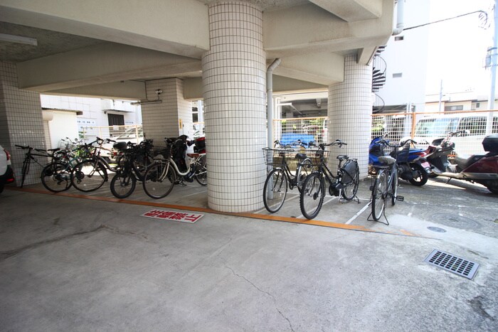 センチュリ－ハイツ三徳の物件外観写真