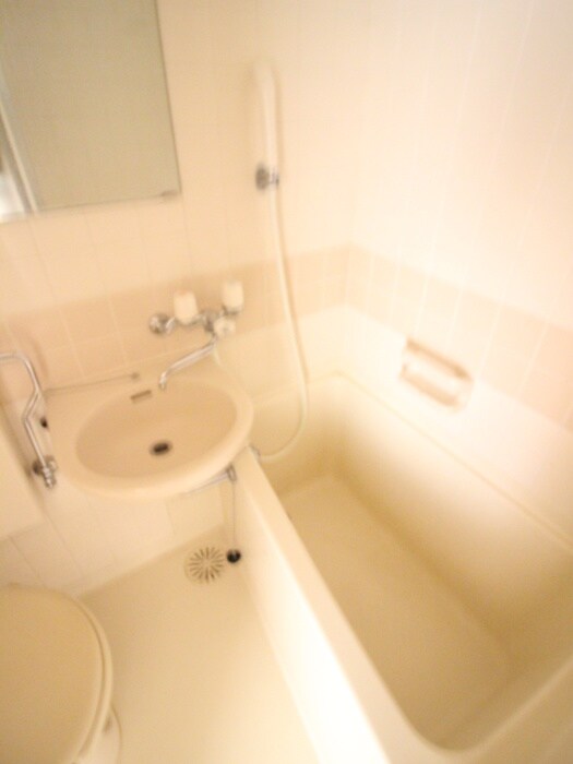 センチュリ－ハイツ三徳の物件内観写真