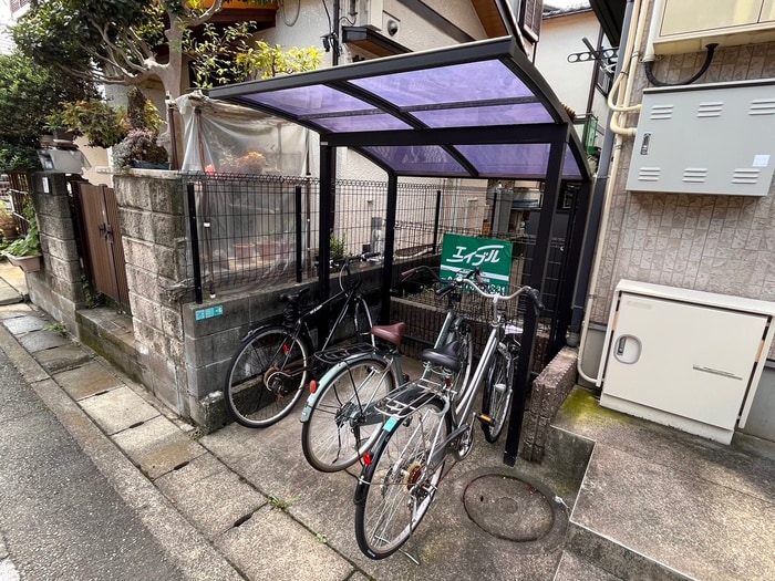 グレイプバインの物件外観写真