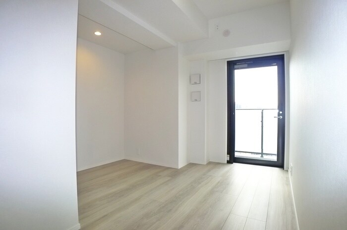 ドゥーエ日暮里の物件内観写真